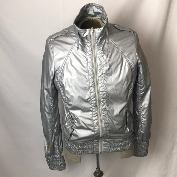 Ferrari Puma women's limited edition silver jacket Sz  large - Picture 2 of 16